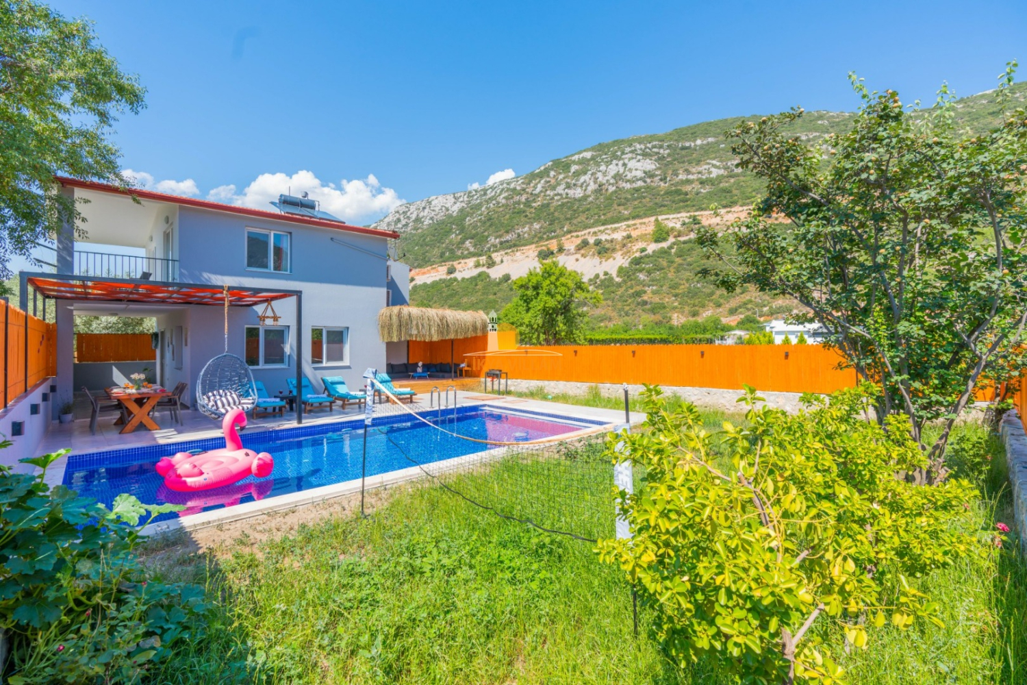 Villa Azak - Muhafazakar Tatil Villası | Likyavillam